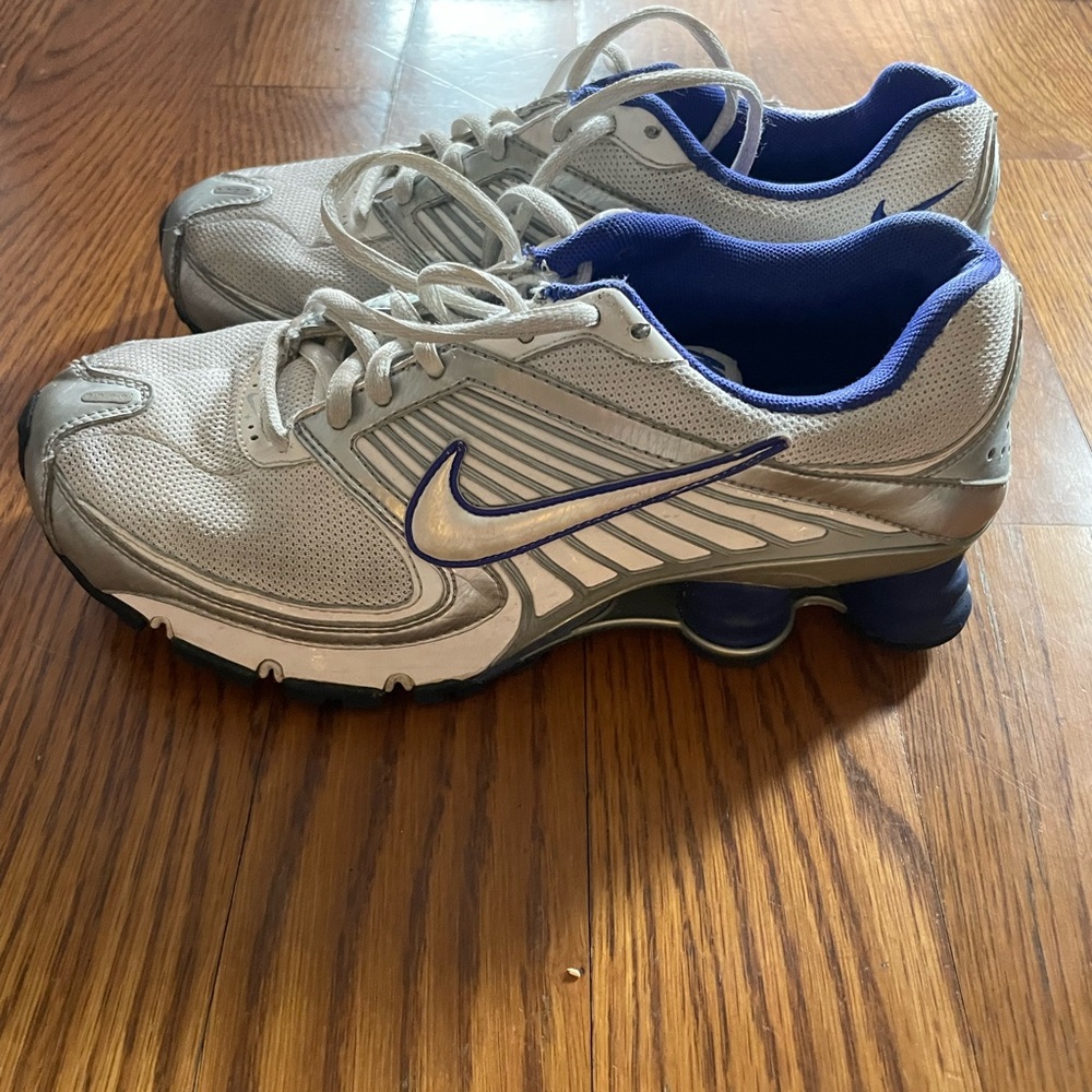 Nike Shox Women Size 7